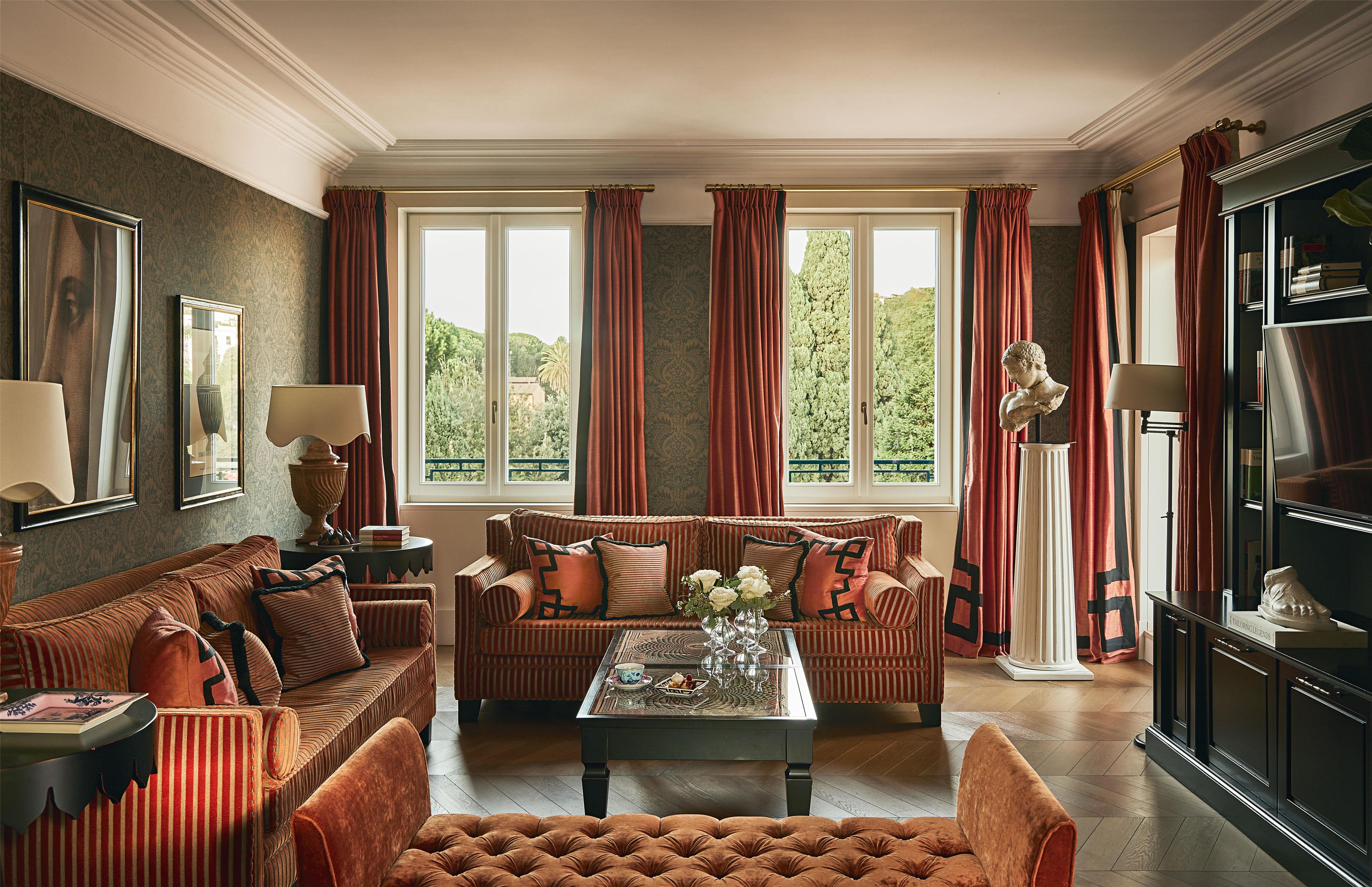 Hotel de la Ville, a Rocco Forte Hotel